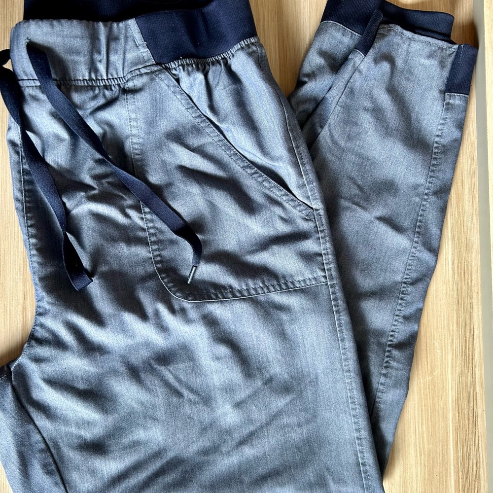 ADAR Pro Ultimate Yoga Jogger Scrub Pants - Heather Navy